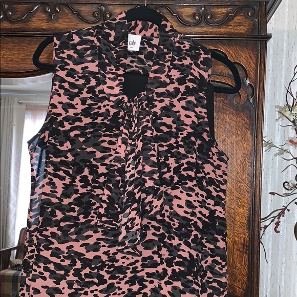 Cabi leopard print top bow neck M EUC - Picture 3 of 7